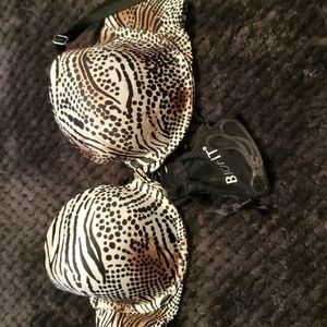 Victoria's Secret New Bra 34C